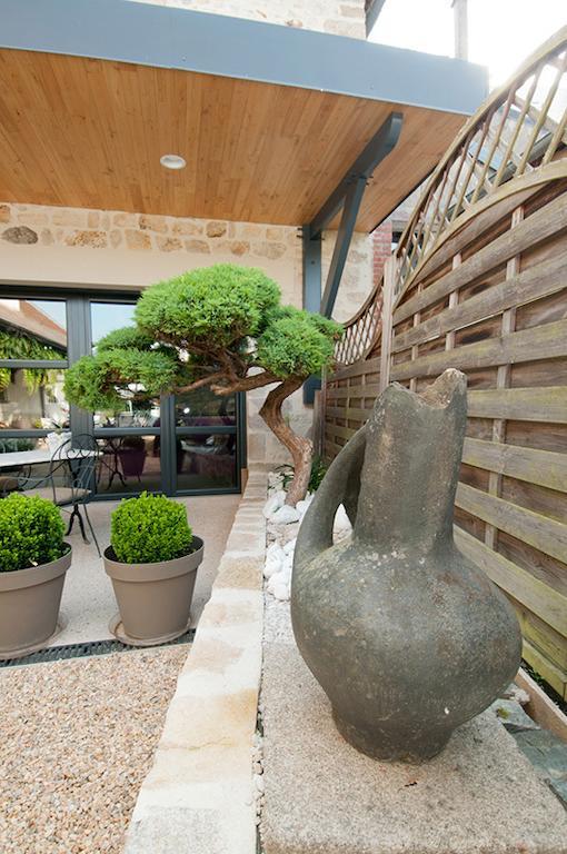 Logis Hotel Restaurant Nougier Saint-Etienne-de-Fursac Exterior photo