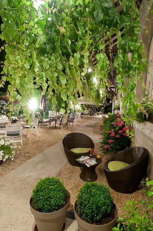 Logis Hotel Restaurant Nougier Saint-Etienne-de-Fursac Exterior photo